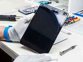 iPad screen repair at iFix Brunswick